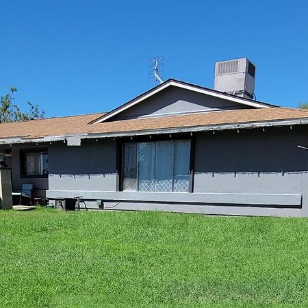 Orangewood & 51Ave Homestay - Not A Hotel Γκλέντεϊλ Εξωτερικό φωτογραφία